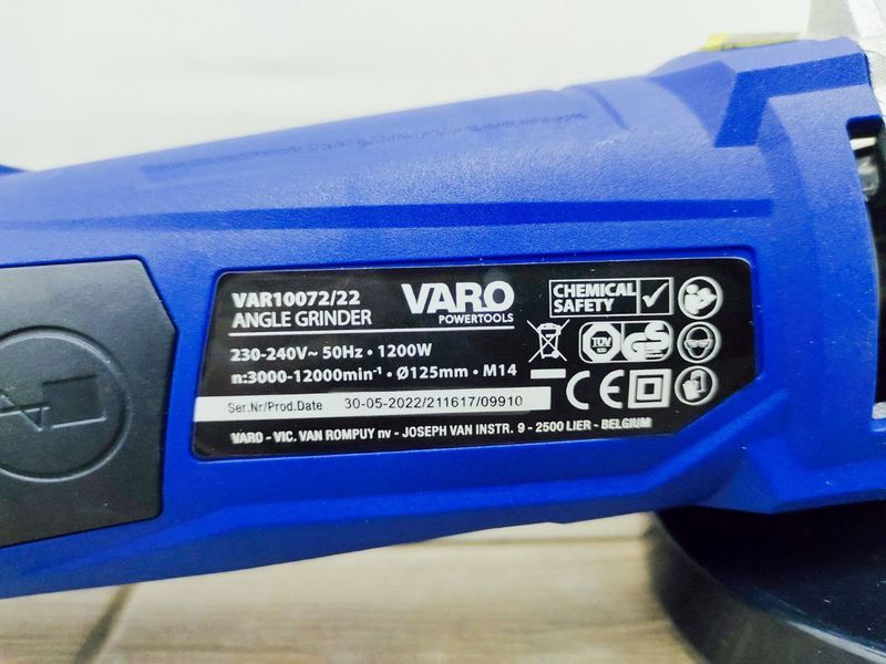 Кутова шліфувальна машина Varo VAR10072 22 125 мм 1200w 000038880 фото