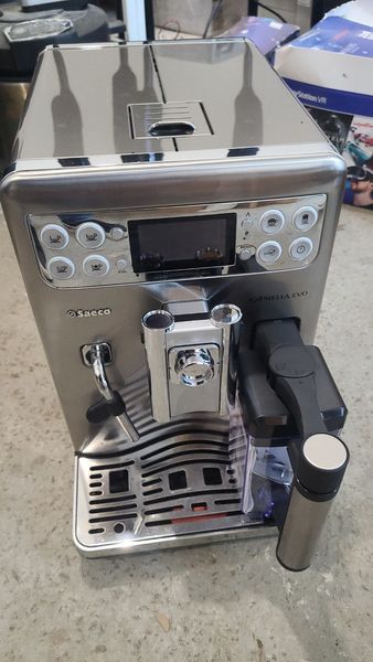 Кофемашина Saeco Exprelia HD 8857 1400w 000046090 фото