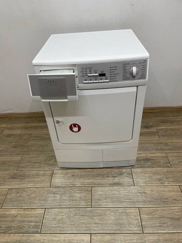 Сушильная машина AEG T59800 1200w 6 кг sn 63055973 000045407 фото
