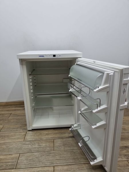 Холодильник однокамерний Liebherr KTP 1750 Index 20F 156л sn 429230965 000039410 фото