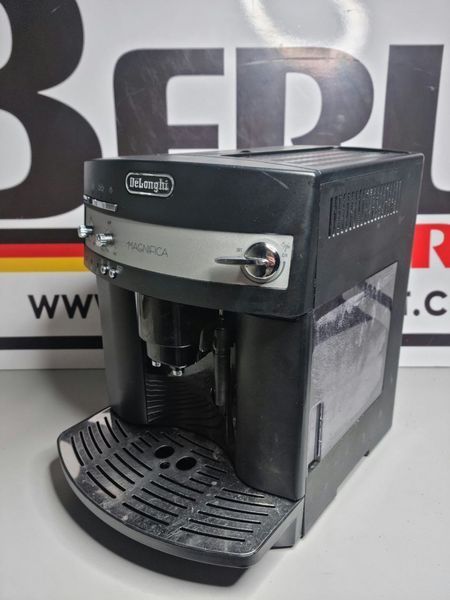 Кофемашина DeLonghi ESAM3000 B 1450w 000038314 фото