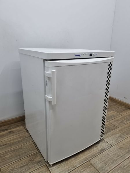 Холодильник однокамерний Liebherr KTP 1750 Index 20F 156л sn 429230965 000039410 фото