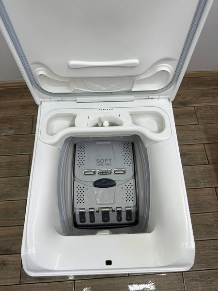 Стиральная машина вертикальная AEG Lavamat L60260TL 2200W 6кг sn 22300400 000054312 фото