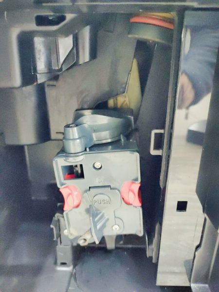 Кавомашина AEG Caffe Silenzio CS 5000 1350w sn 72700674 000043484 фото