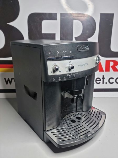 Кофемашина DeLonghi ESAM3000 B 1450w 000038314 фото