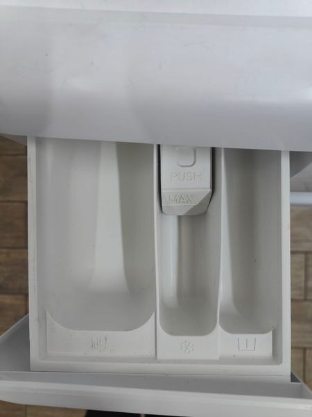 Стиральная машина Baucknecht WA PLUS622SLIM 2300W 6кг sn 858351303004 000051136 фото