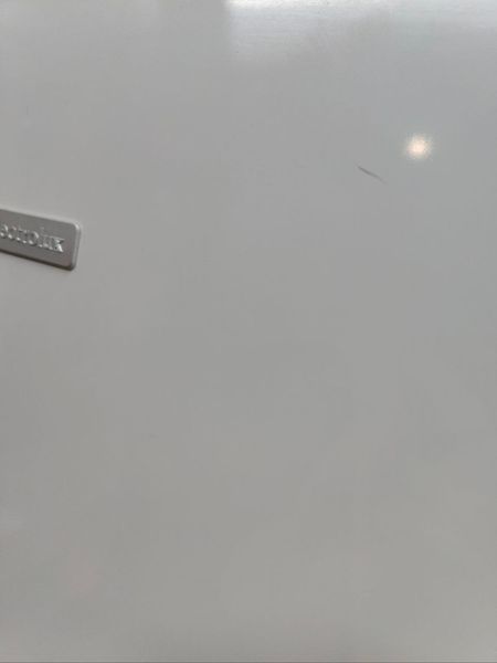 Морозильная камера Electrolux EUC31250W 100W 267л sn 74104243 n 459 000049670 фото