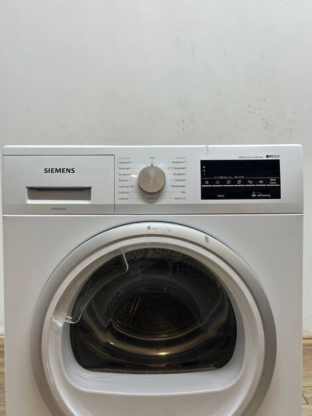 Сушильная машина Siemens iQ500 WT47W4E9DN 03 1000W 9кг sn 200256 000054479 фото