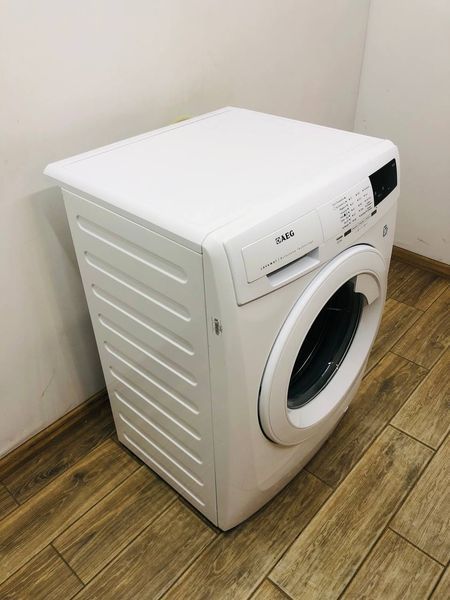 Стиральная машина AEG Lavamat 8 кг 000044433 фото