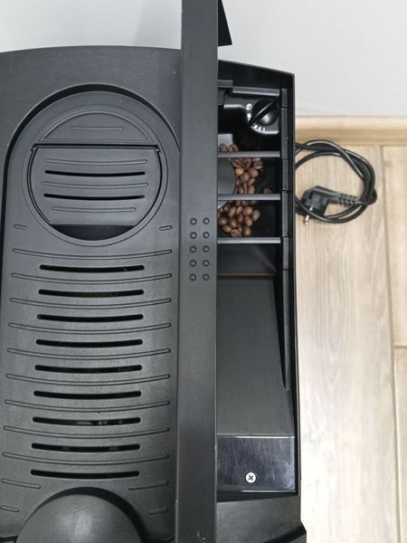 Кофемашина AEG CF80 1350W sn 24300060 000049490 фото