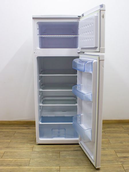 Холодильник двухкамерный Beko D5240 HC 000032362 фото