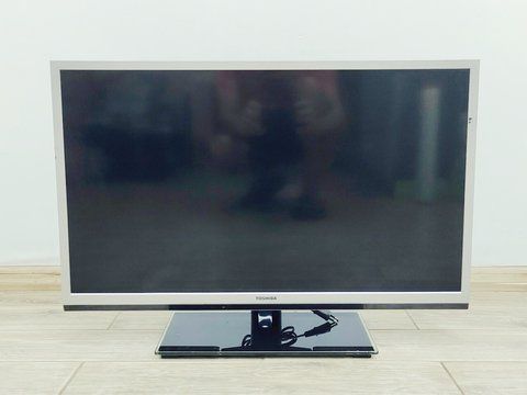 Телевизор 32 Toshiba 32TL933 LCD Full HD Smart TV 000045273 фото