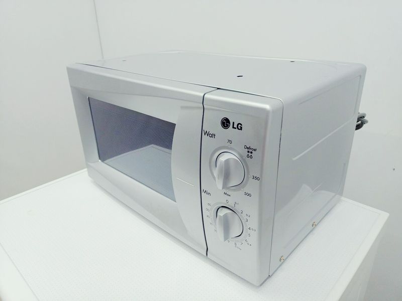 Микроволновая печь LG MS 1924WU 000041708 фото