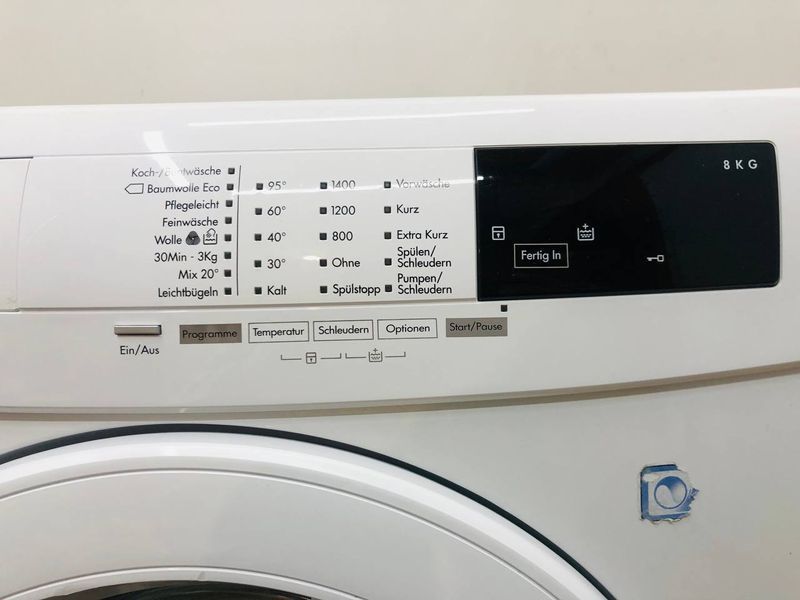 Стиральная машина AEG Lavamat 8 кг 000044433 фото