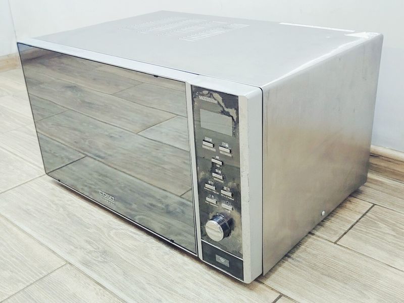 Мікрохвильова піч Caso MCG30 Chef 1400w гриль 1250w sn 002660337000512 000044696 фото
