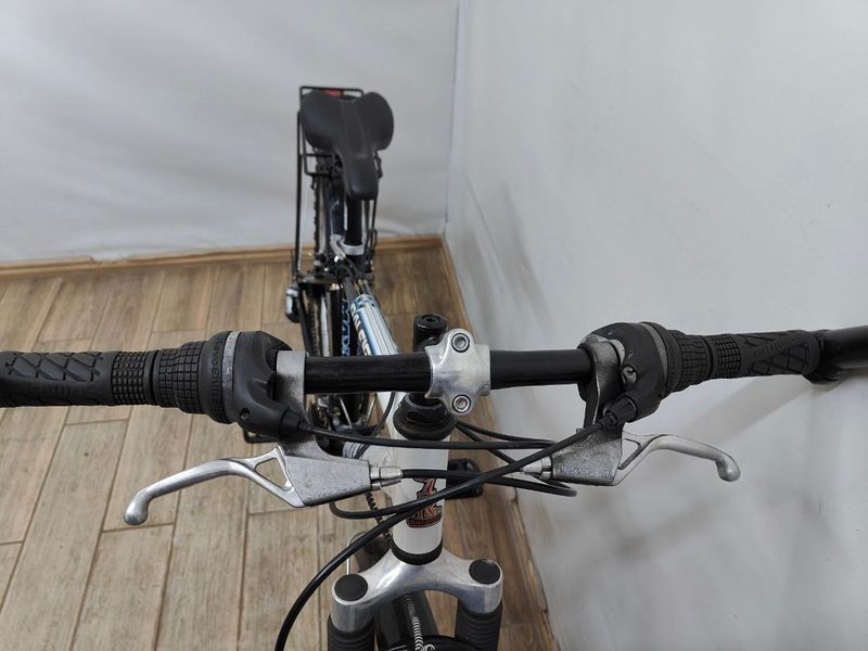 Велосипед 26 Raleigh Max Hyper горный черно белый алюм 000050936 фото