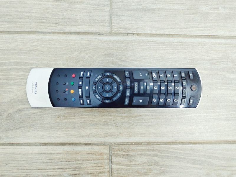 Телевизор 32 Toshiba 32TL933 LCD Full HD Smart TV 000045273 фото
