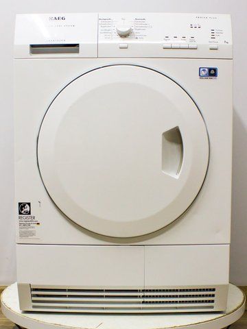 Сушильна машина AEG T55770IH3 900w 7 кг sn 44557128 000034517 фото