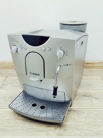 Кофемашина Bosch Benvenuto Venezia Collection TCA5601 000043485 фото