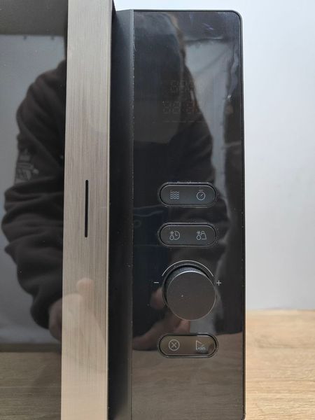 Мікрохвильова піч Toshiba MVAM 20TBK 850W sn 000053794 фото