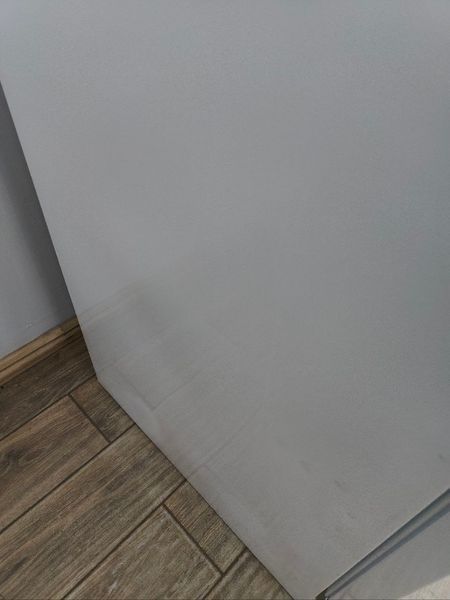 Морозильная камера Electrolux EUC29220W 100W 260л sn 13130017 n 461 000049672 фото