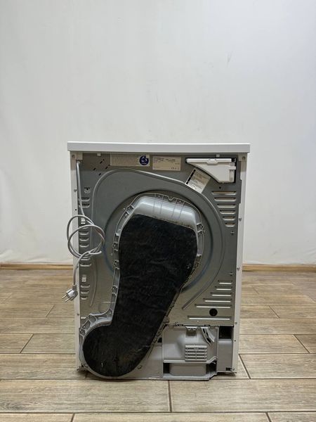 Сушильна машина Bosch Serie4 WTW86271 19 1000W 8кг sn 9512201348 000054329 фото