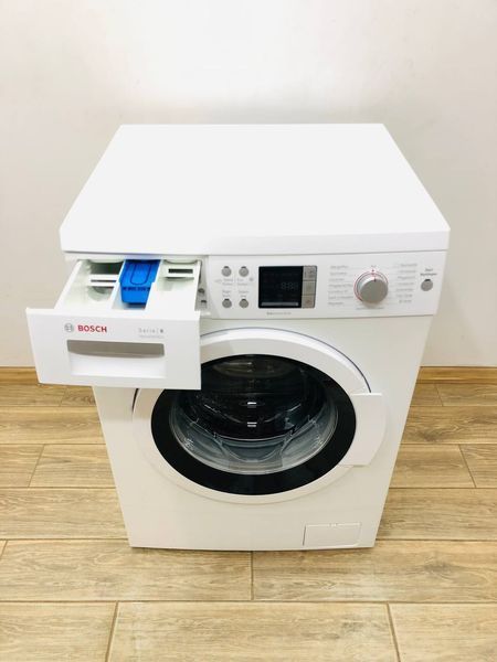 Стиральная машина Bosch Serie6 WAQ28422 09 000044437 фото
