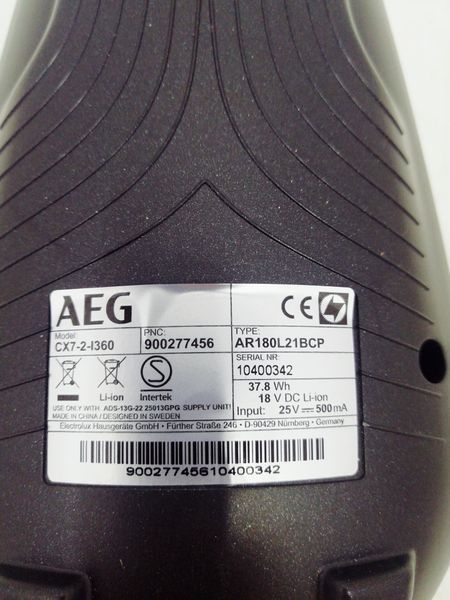 Пилосос вертикальний AEG Ergorapido CX7 2 I360 38w продам (не комплект) LPNHK067023921 180е 000030531 фото