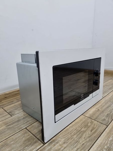 Микроволновая печь встраиваемая Electrolux EMM17007OW 000039400 фото