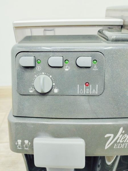 Кавомашина Saeco Vienna Edition SUP 018 1250w sn 20024007216 000039745 фото