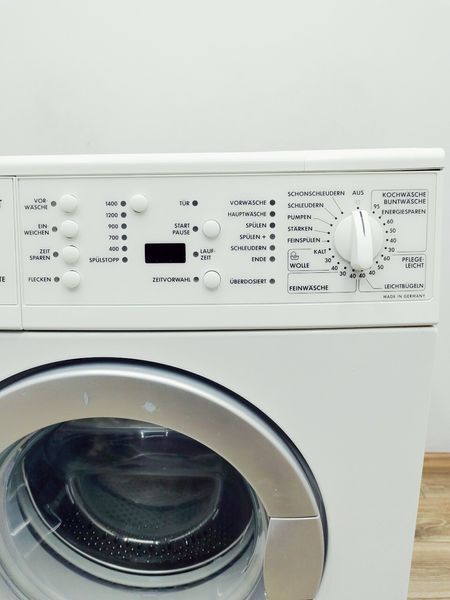 Стиральная машина AEG L74640 000036176 фото