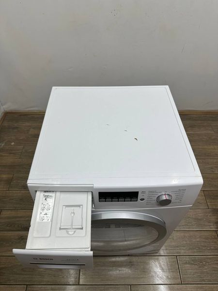 Сушильна машина Bosch Serie4 WTW86271 19 1000W 8кг sn 9512201348 000054329 фото
