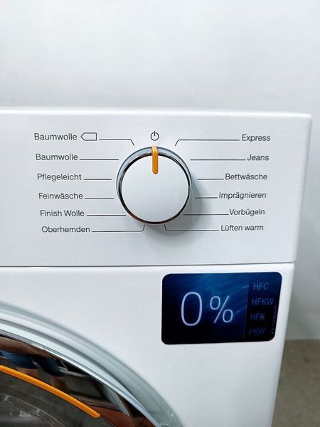 Сушильная машина Premium TWF 640 WP 8кг 1100W sn 16140755167 000048754 фото