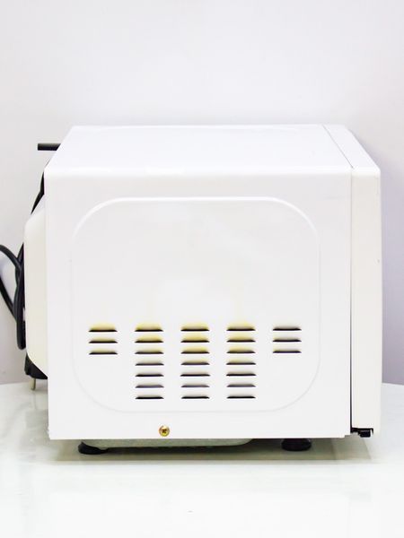 Микроволновая печь Clatronic MW771 000023478 фото