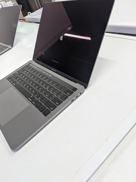 Ноутбук Apple MacBook Pro A1989 RAM 8 Gb 000045820 фото