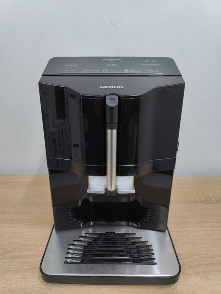 Кофемашина Siemens EQ300 TI35A509DE 03 1300W sn 719120384895011506 000052291 фото