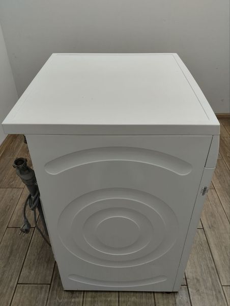 Стиральная машина Bosch Serie6 WUQ28420 sn 9809 00645 000045988 фото