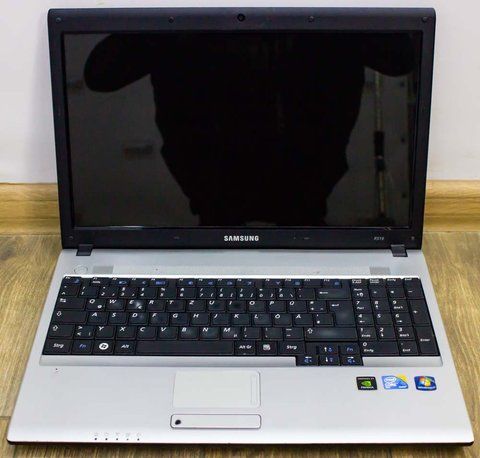 Ноутбук Samsung NPR519 000015500 фото