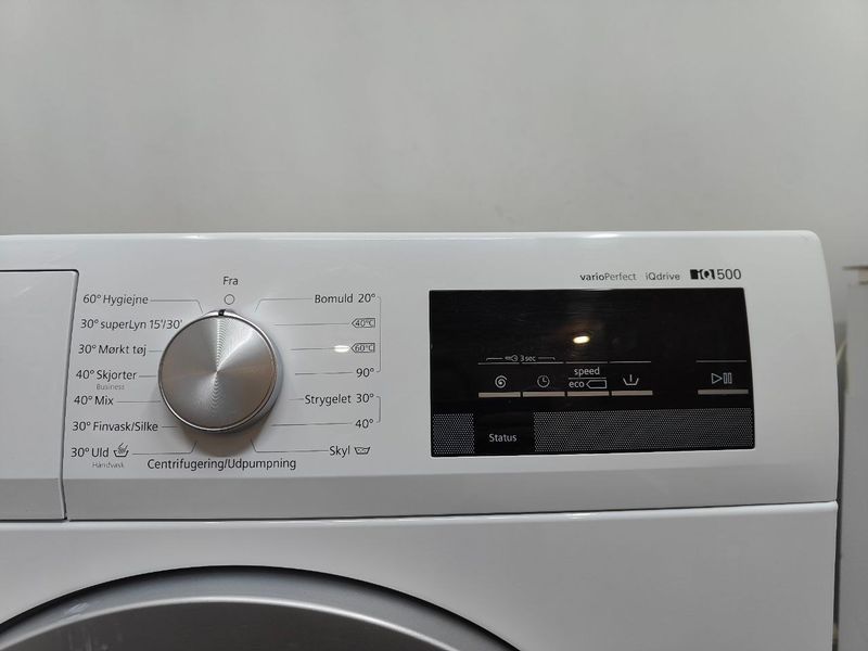 Стиральная машина Siemens iQ500 WM14T3E8DN 03 2300W 8кг sn 9412100436 000053595 фото