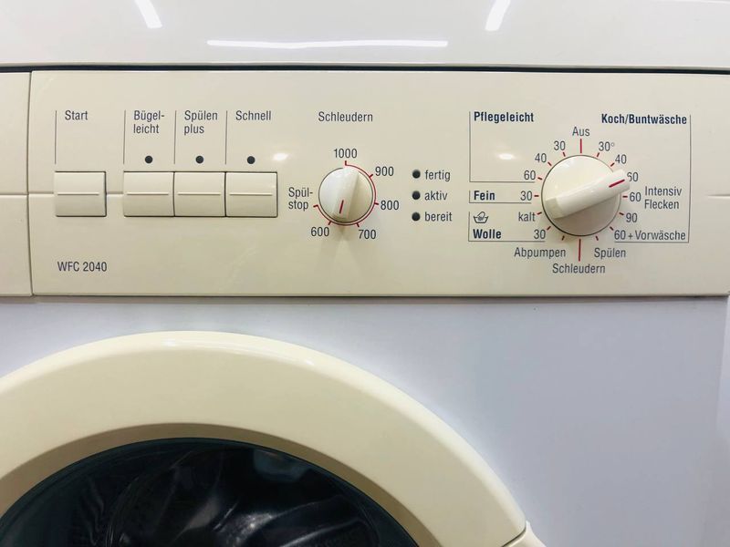 Стиральная машина Bosch Maxx4 WFC2040 01 000043705 фото Стиральная машина Bosch Maxx4 WFC2040 01 000043705 фото