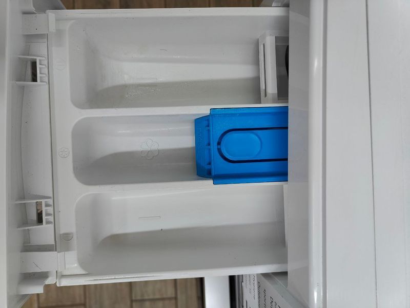 Стиральная машина Siemens WM14W5FCB 8kg sn 951002020 000051293 фото