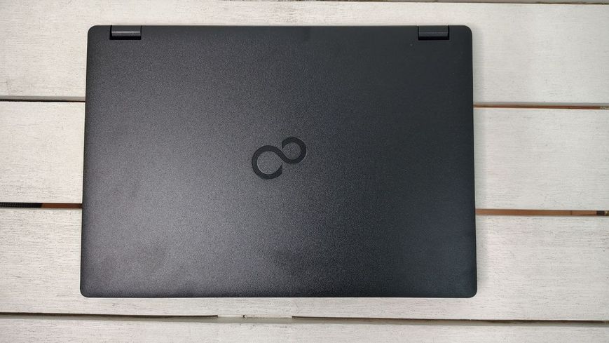 Ноутбук Fujitsu LifeBook E449 14 FHD бат до 3 часов 000053284 фото