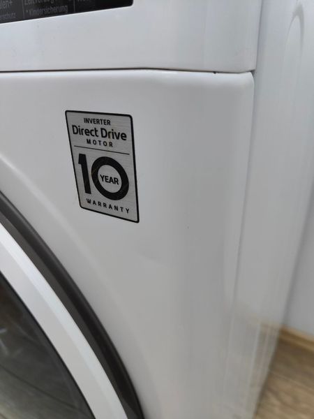 Стиральная машина с cушкой LG FL14WD84ENO 2100W 8+4кг sn 912PWWHKC729 000051705 фото