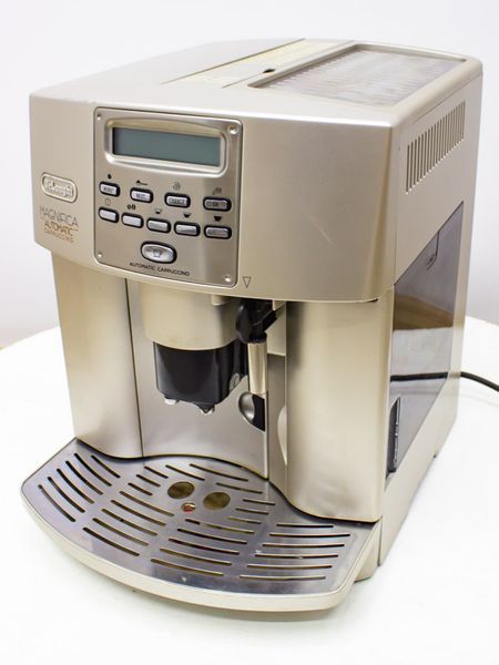 Кавомашина DeLonghi ESAM3500 S 1350w sn 10319 000009080 фото