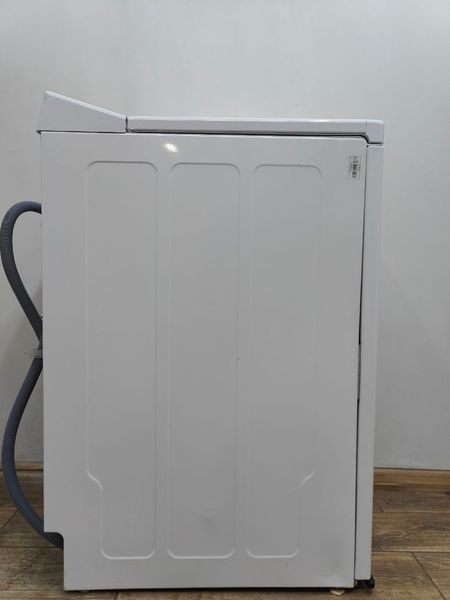 Стиральная машина вертикальная Bauknecht WAT6312 2100W 9кг sn 859991579560 000052710 фото