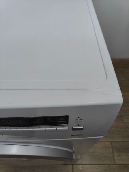 Сушильная машина Siemens WT46W248DN 1000W 7кг sn 9503200608 n478 000050199 фото
