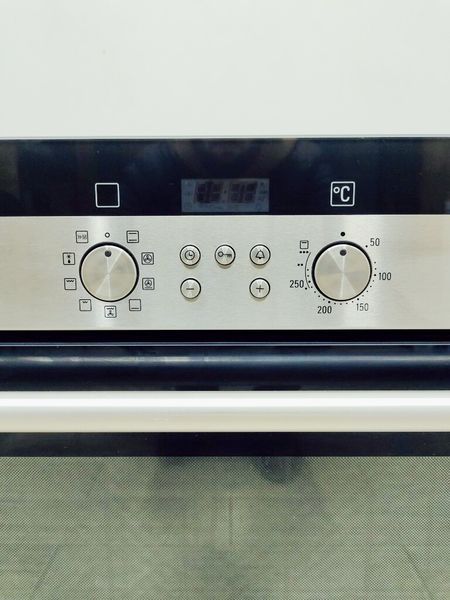 Электродуховка Siemens HB33U550 01 000038335 фото