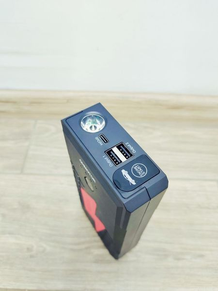 Пускозарядное устройство Ohmotor Jump Starter and Power Pack N12 1000A 12V 14000 mAh 000037782 фото