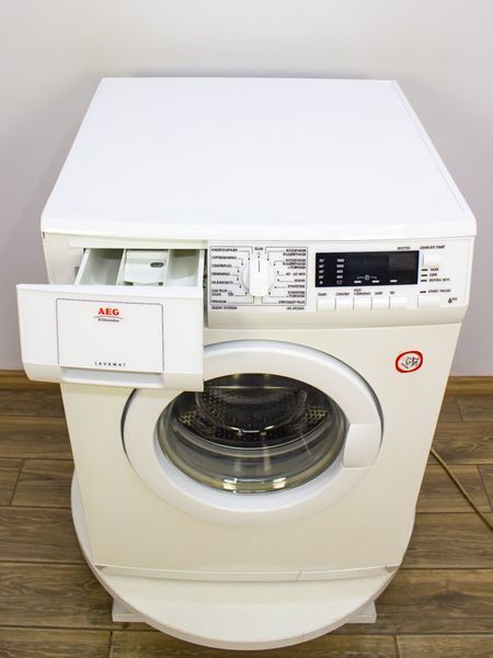 Стиральная машина AEG LN69260L 000021413 фото
