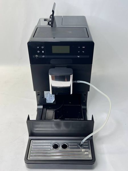 Кавомашина Premium CM5500 1450w sn 12152885574 455е 000040414 фото